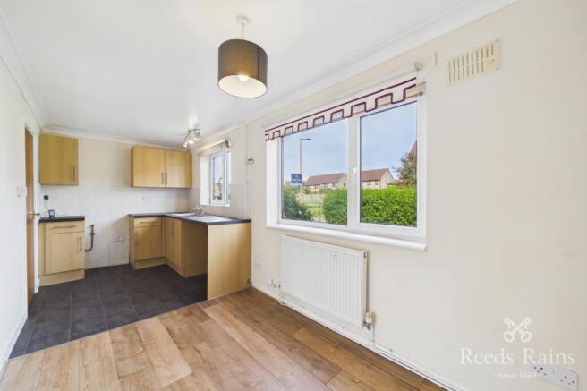 2 bed Semi-Detached for sale Image 10