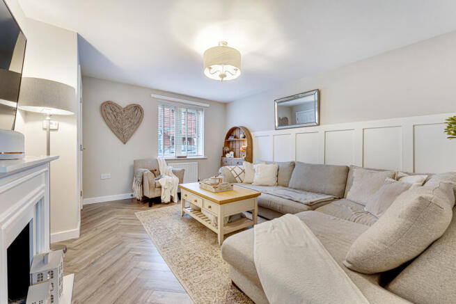 17 PENNYPLECK DRIVE23.jpg