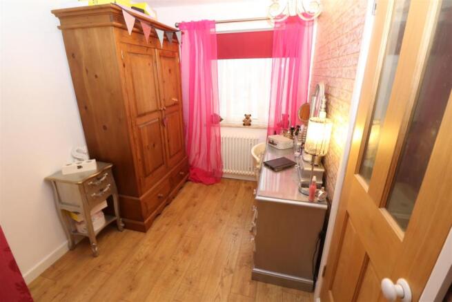 Master Bedroom - Dressing Area
