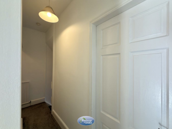 3 bed Terraced for sale Image 10
