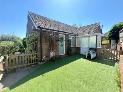 Vicarage Lane, Upper Hale, Farnham, Surrey, GU9