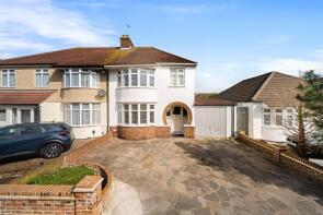96, Rydal Drive, Bexleyheath DA7 5EB