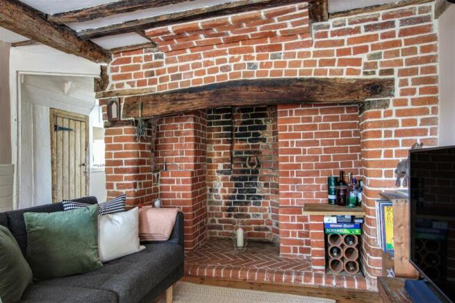 Inglenook Fireplace.jpg