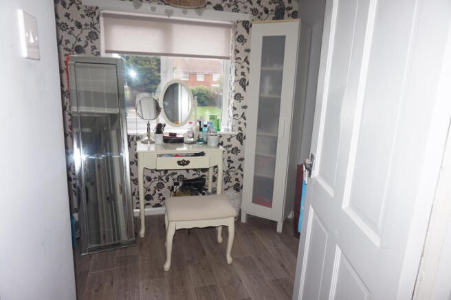 Bedroom 4.JPG