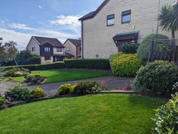 Front Gardens