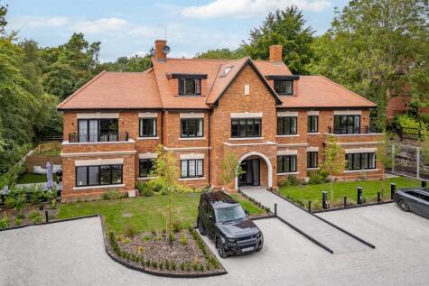 New Road, Welwyn