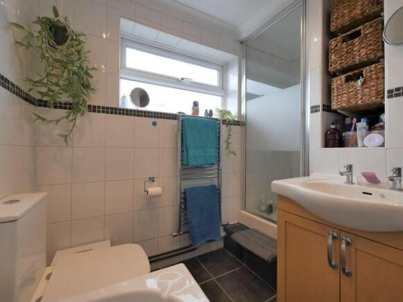 BATHROOM2