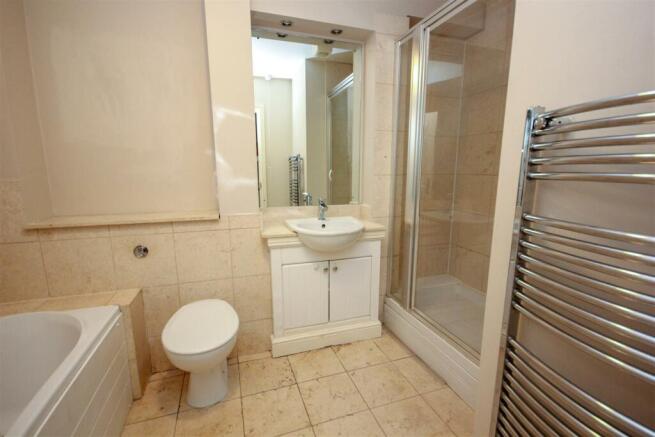 Bathroom.jpg