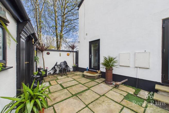 3 bed Detached for sale Image 12