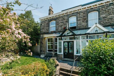 28 Chesterfield Road, Matlock, DE4 3DQ