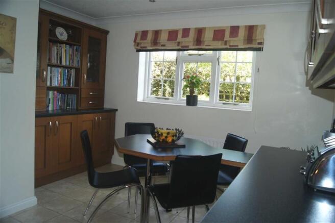 Kitchen/Breakfast ro
