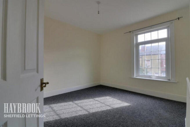 3 bed Terraced to rent Image 7