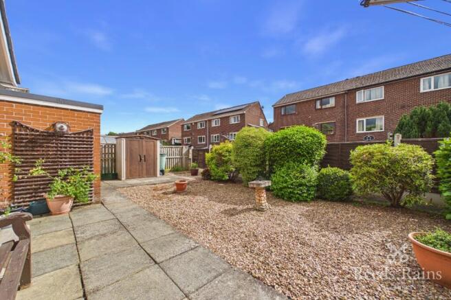 2 bed Bungalow for sale Image 4