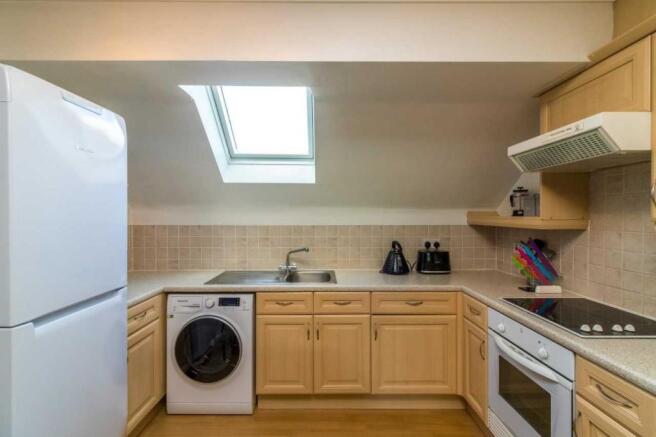 Lounge/Kitchen