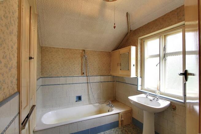 Bathroom Suite