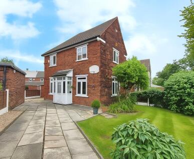 Portland Road, Eccles, M30