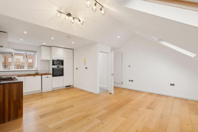 Kitchen/Reception
