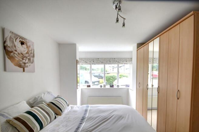 2 bed Bungalow for sale Image 8