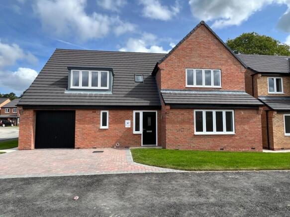 Beautiful 5 Bed Home