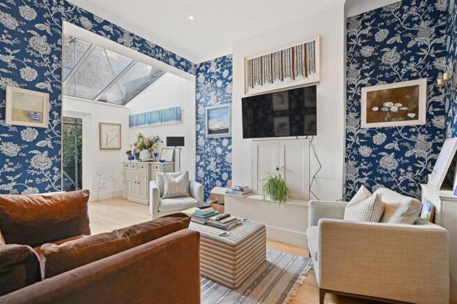 Sterndale Road - Reception .JPG