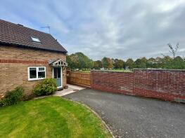 5, St Hughes Close, Daventry NN11 4TX
