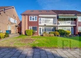40, Dene Gardens, Stanmore HA7 4TD