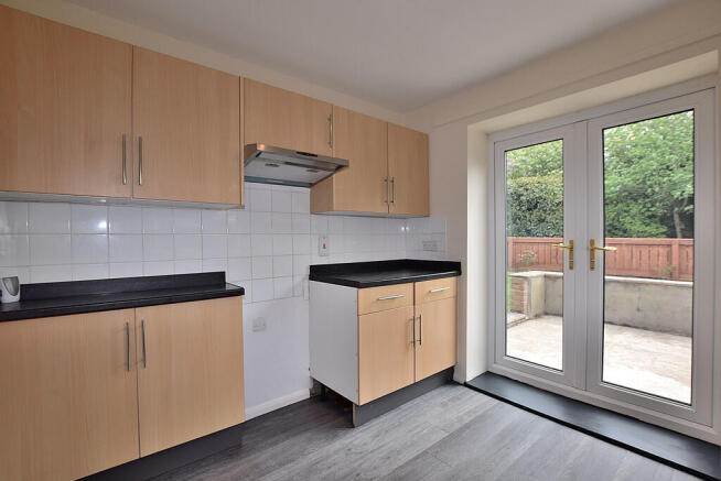 White Rose Crescent, Richmond photo 3