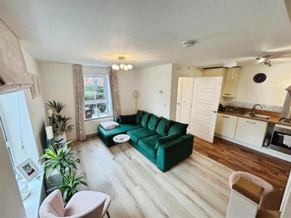 8edaf145-D-48B0-9881-92B81CED6360-6565-0000057CED0