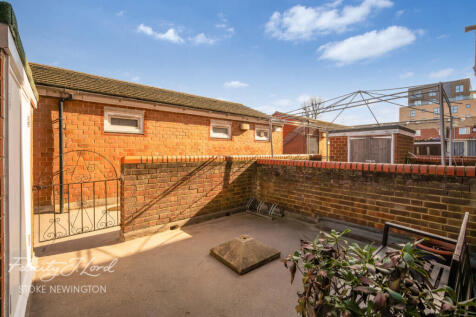 Approach Close, London N16