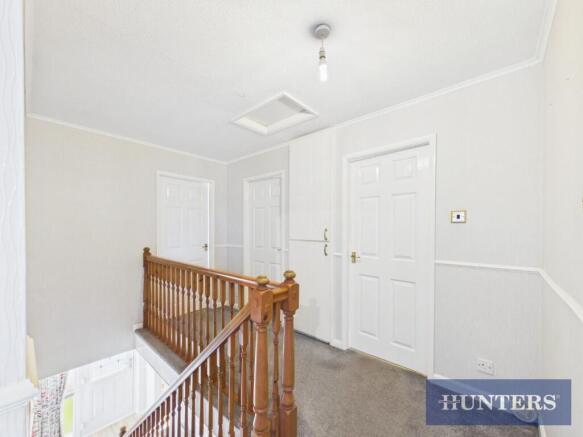 4 bed Semi-Detached for sale Image 10