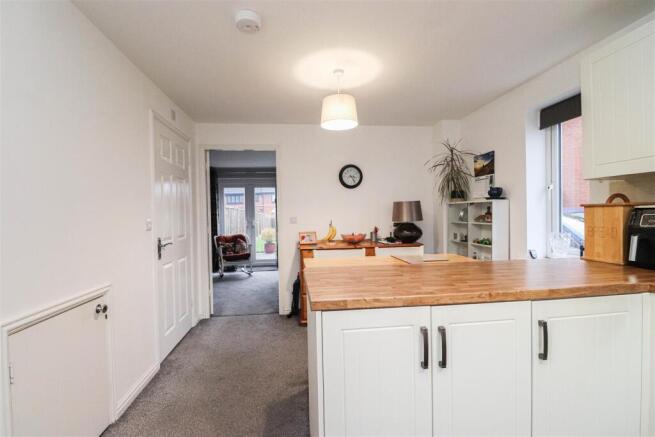 St Michaels Drive, Longtown, Carlisle photo 3
