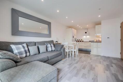 John Thornycroft Road, Woolston