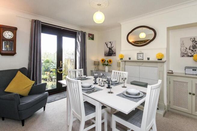 Lounge/Dining room