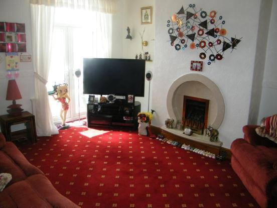 Rear Lounge