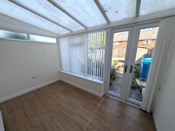 3 bed House for sale Image 2