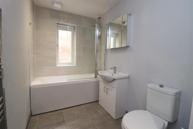 2 bed Apartment for sale Image 9