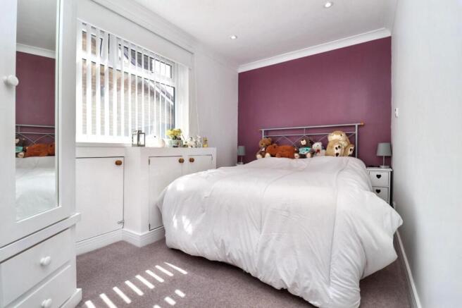 2 bed Semi-Detached Bungalow for sale Image 12
