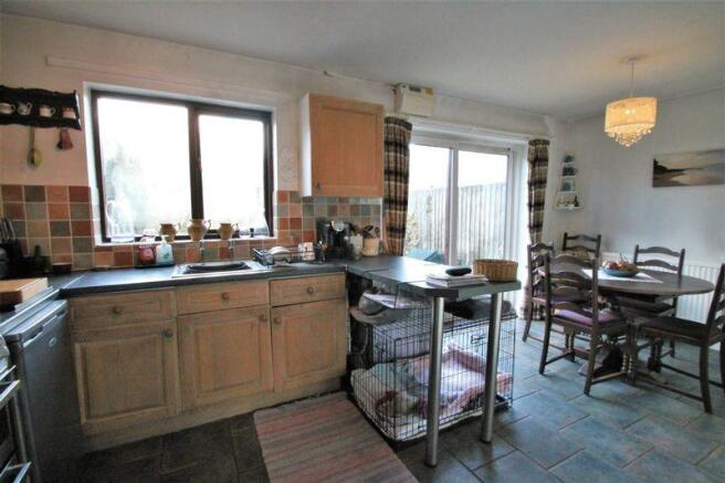 Kitchen/dining...