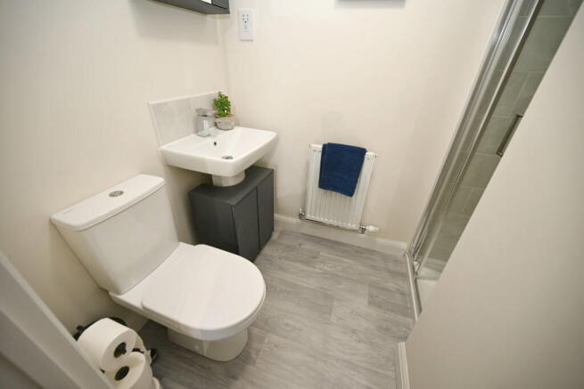 3 bed Semi-Detached for sale Image 11