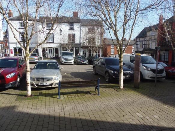 Facing Market Square