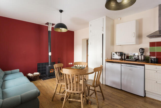 The Barn Kitchen/...