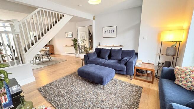 Open Plan Living/Dining