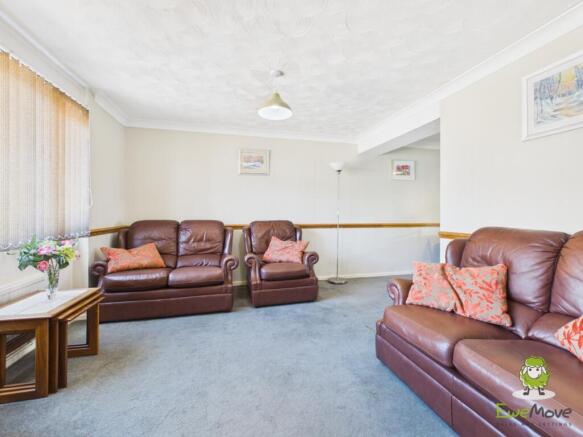 EweMove Estate Agents Basingstoke - Baird Avenue