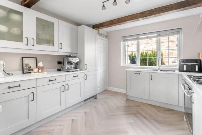 2 bed Detached for sale Image 5