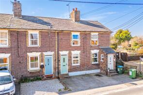 3, Swan Cottages, Leighton Road, Dunstable LU6 2EY