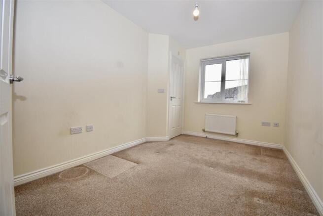2 bed Town House for sale Image 7