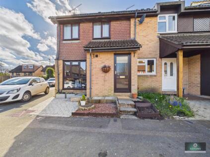 Excalibur Close, Ifield West