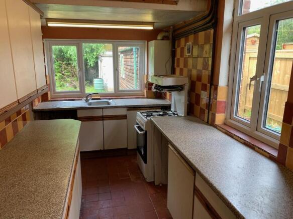3 bed Semi-Detached for sale Image 12