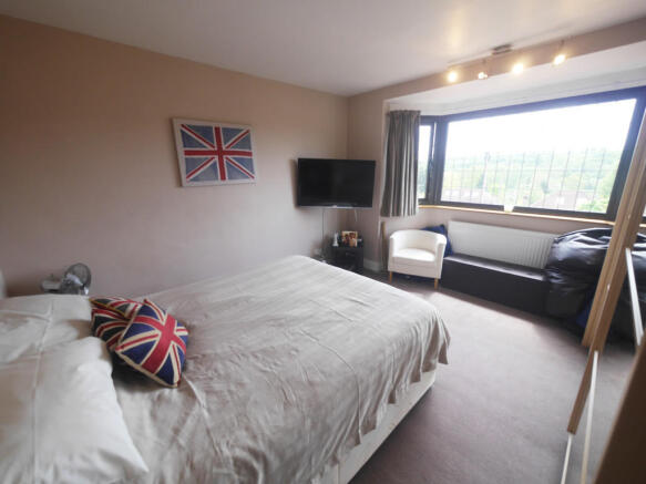Bed 4