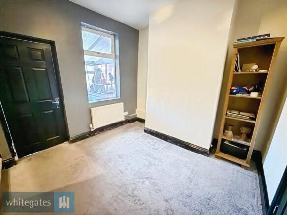 2 bed Terraced for sale Image 5